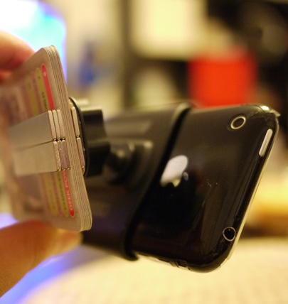 Magnet holding force test, 140g. Standard iPhone 3GS covered with protective film