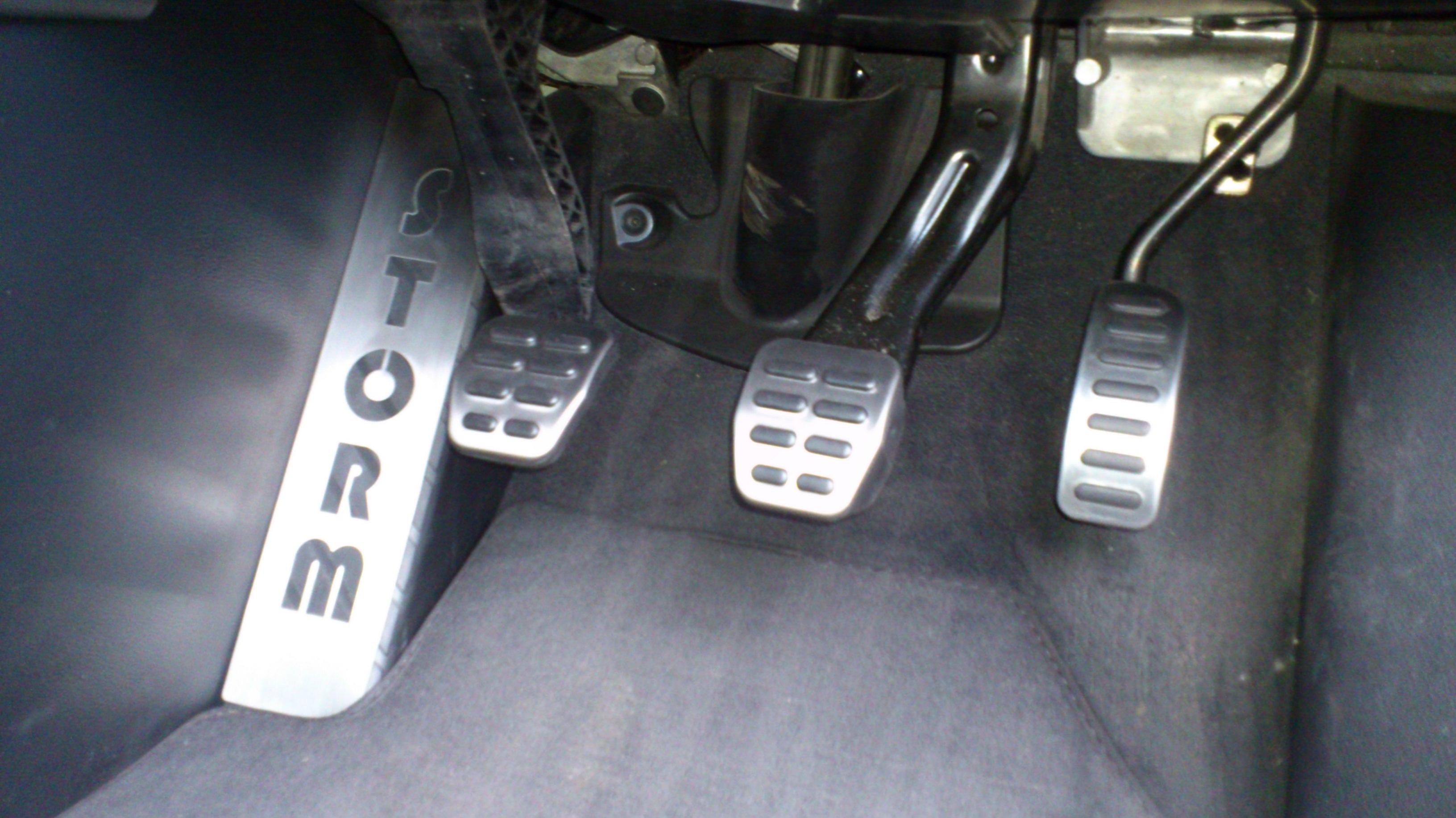 TT Pedals and Sumo Footrest